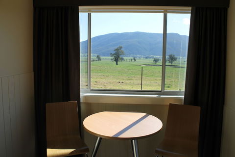Mountain View Motel Corryong - Taree Accommodation 3