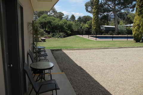 Mountain View Motel Corryong - Taree Accommodation 1