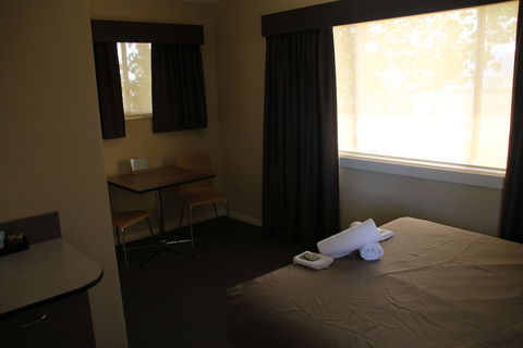 Mountain View Motel Corryong - Taree Accommodation 4