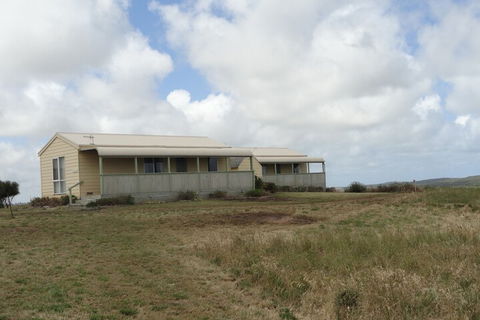 High View Family Cottages - Taree Accommodation 4