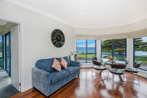 Seascape Accommodation - Taree Accommodation 1