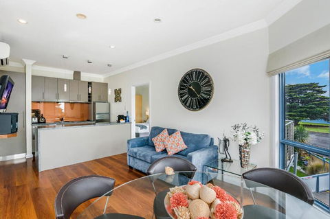 Seascape Accommodation - Taree Accommodation 2