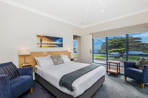 Seascape Accommodation - Taree Accommodation 4