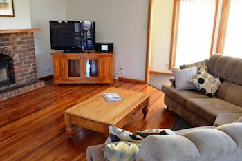 Freycinet Sands - Taree Accommodation 2