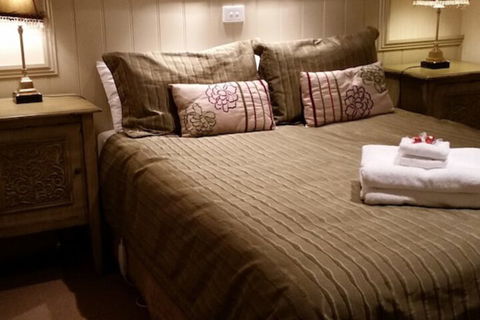 Autumn Abode Cottages Two - Taree Accommodation 7