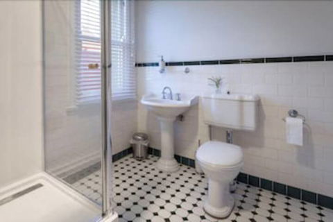 Bathurst Royal Apartments - Taree Accommodation 3