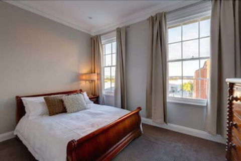 Bathurst Royal Apartments - Taree Accommodation 5