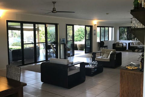 Crystalbrook Lodge - Taree Accommodation 2