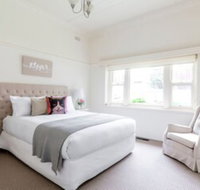 Riversdale Cottage - Taree Accommodation