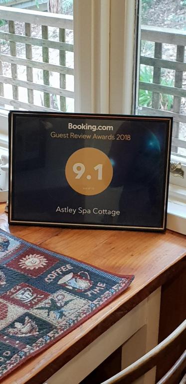 Astley Cottage - Taree Accommodation 5