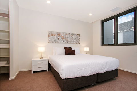 Accommodate Canberra - IQ - Braddon - Taree Accommodation 3