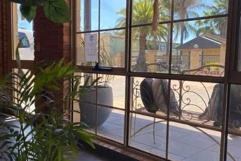 Mulwala Paradise Palms Motel - Taree Accommodation 2