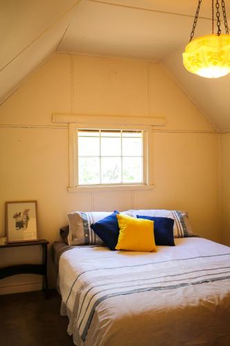Smiths Cottage - Taree Accommodation 3