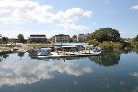 CHILL OUT LAKESIDE At FORSTER - Taree Accommodation 3