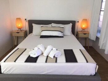 Proserpine Motel - Taree Accommodation 0