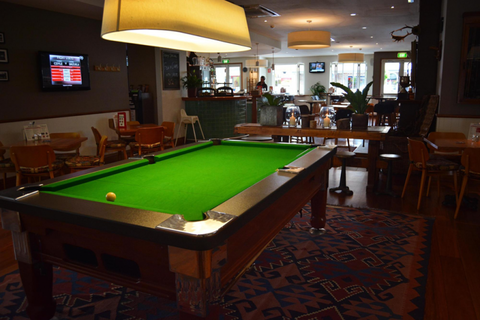 Royal Hotel Bowral - Taree Accommodation 4