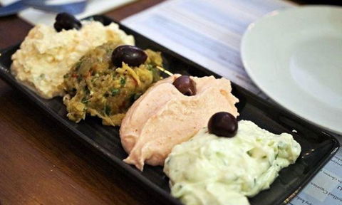 Alpha Ouzeri - Taree Accommodation 13