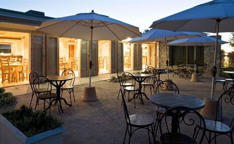 Au Pear - Taree Accommodation 9