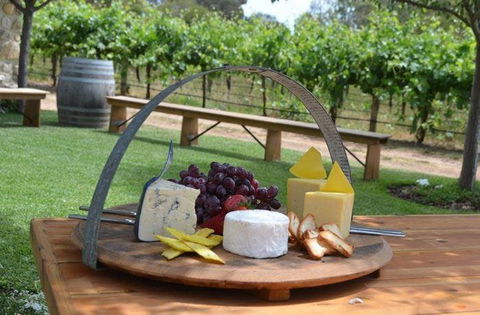 Au Pear - Taree Accommodation 10