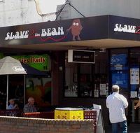 Slave 2 the Bean - Taree Accommodation
