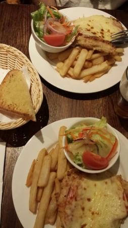 Westmeadows VIC Taree Accommodation