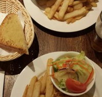 Westmeadows Tavern - Taree Accommodation