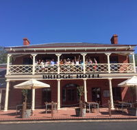 Henrys Bridge Hotel - Taree Accommodation