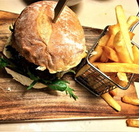 The Bayleaf Cafe - Taree Accommodation