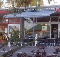 Cafe Deja Vu Toronto - Taree Accommodation