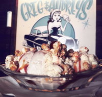 Greg and Audrey's - Taree Accommodation