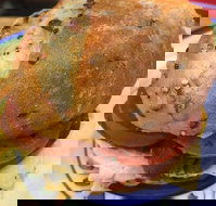 Quotes Cafe - Taree Accommodation