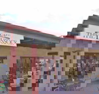 Serrated Tussock Cafe - Taree Accommodation