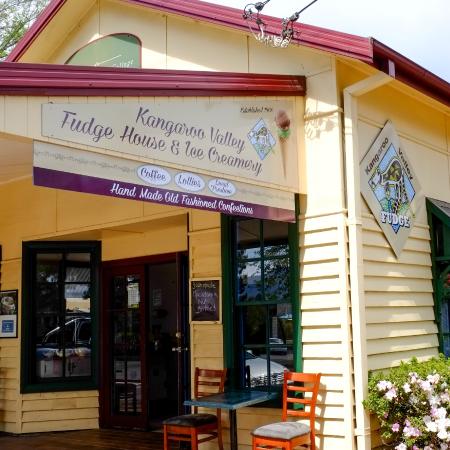 Kangaroo Valley NSW Taree Accommodation