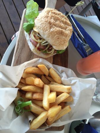 Lake Vue Cafe - Taree Accommodation 0