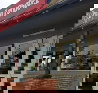 Red Rooster - Taree Accommodation