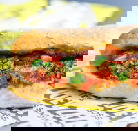 Joey Zaza's - Taree Accommodation