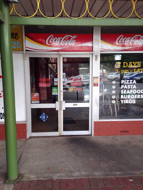 Pizza Capri - Taree Accommodation 0