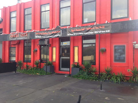 Argus Cafe - Taree Accommodation 0