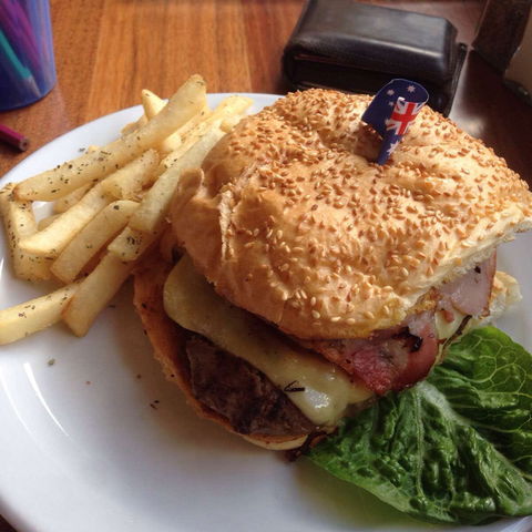 The Redesdale Hotel - Taree Accommodation 0