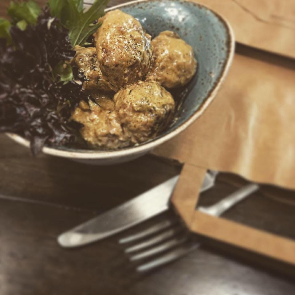 Ada VIC Taree Accommodation