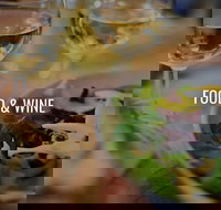 The Serrated Tussock Cafe - Taree Accommodation