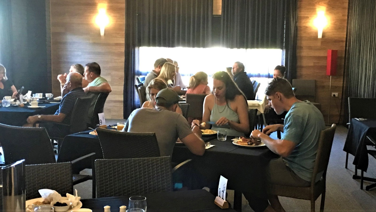 Raceview QLD Taree Accommodation