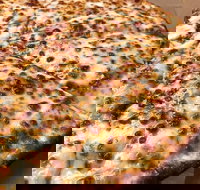 Domino's - Mildura - Taree Accommodation