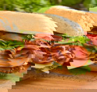 Subway - Hope Island - Taree Accommodation