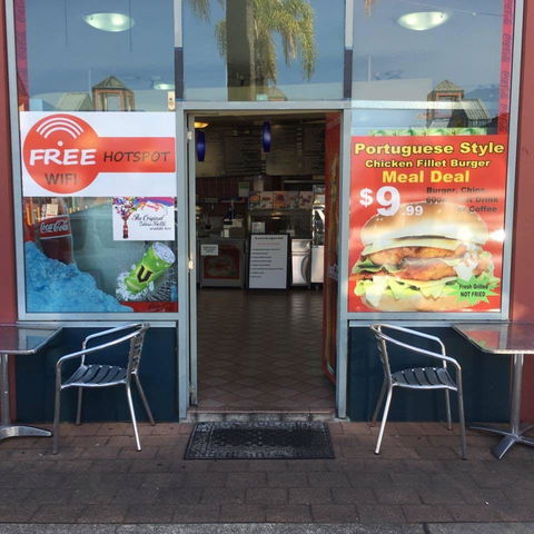 Xeel Roll - Taree Accommodation 0