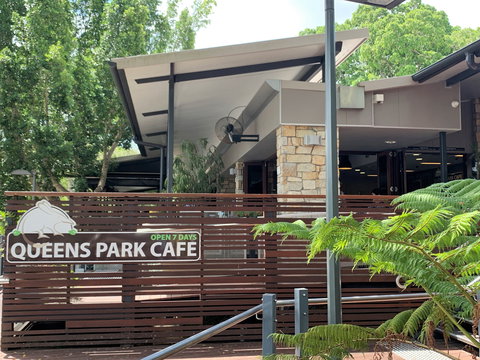 Queens Park Cafe - Taree Accommodation 0