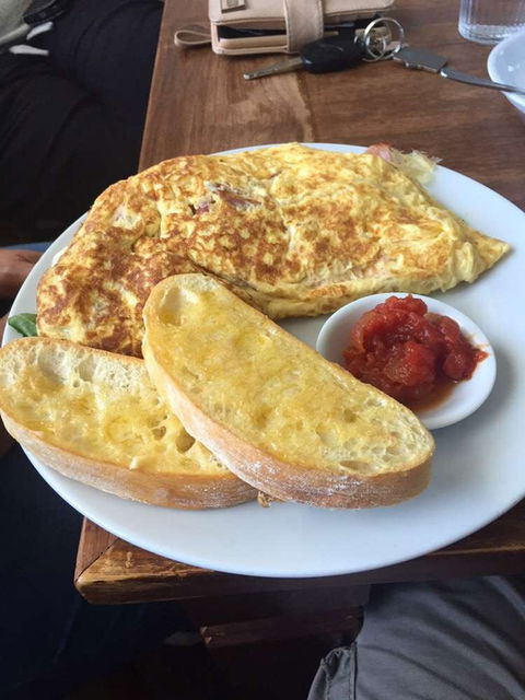 Vancouver Cafè & Store - Taree Accommodation 0