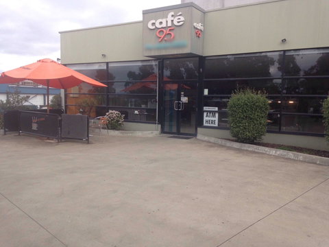 Café 95 - Taree Accommodation 0