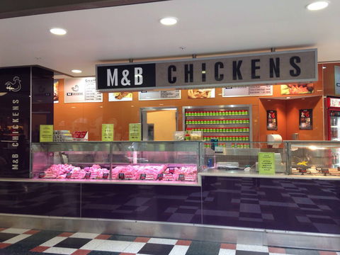M&B Chickens - Taree Accommodation 0