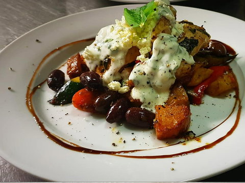 The Hunter Artisan Gallery And Cafe - Taree Accommodation 2